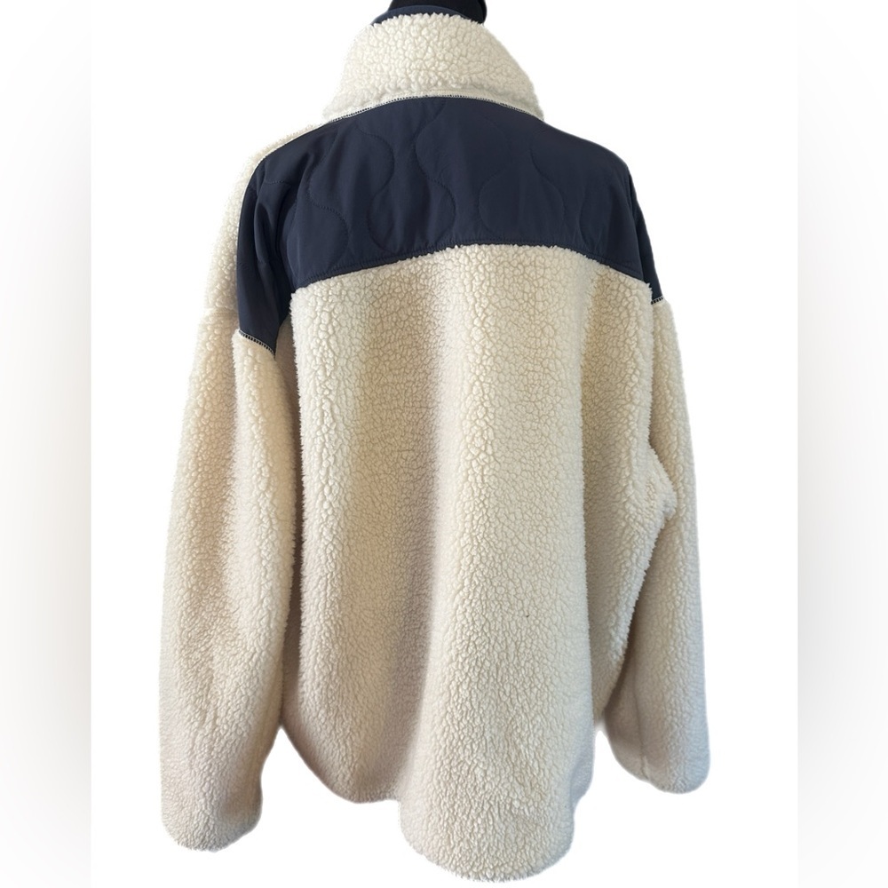 Goodfellow & Co Cream Sherpa Jacket with Navy Blue Pocket unisex XXL - Picture 4 of 12
